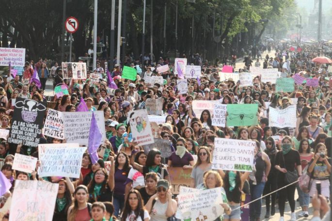 Con la  mujer en Yucatán, hay un compromiso pendiente