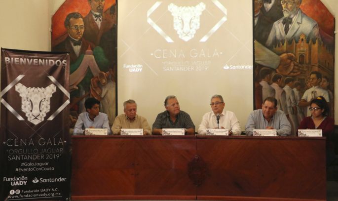 Fundación UADY impulsa a los universitarios a ser agentes de cambio