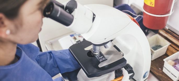 Italia tendrá que compensar a una mujer obligada a implantarse un embrión