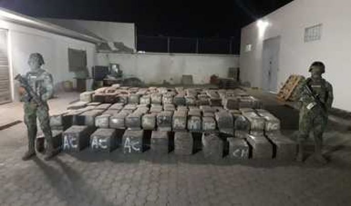 Aseguran más de cuatro toneladas de presunta carga Ilícita en Costas del Golfo de Santa Clara, Baja California