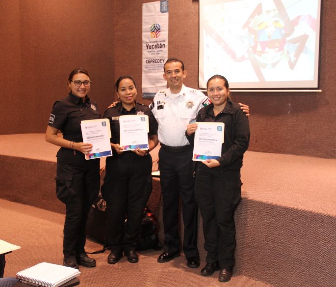 Concluye el taller “Atención y prevención de delitos cibernéticos”