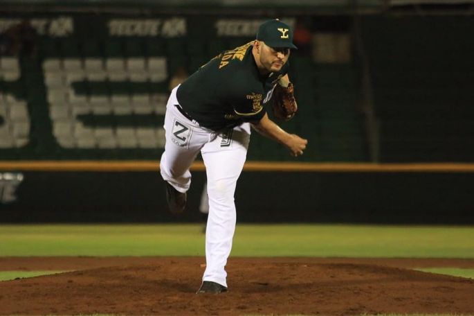 Con joya de pitcheo, los Leones vencen a Sultanes 10-3