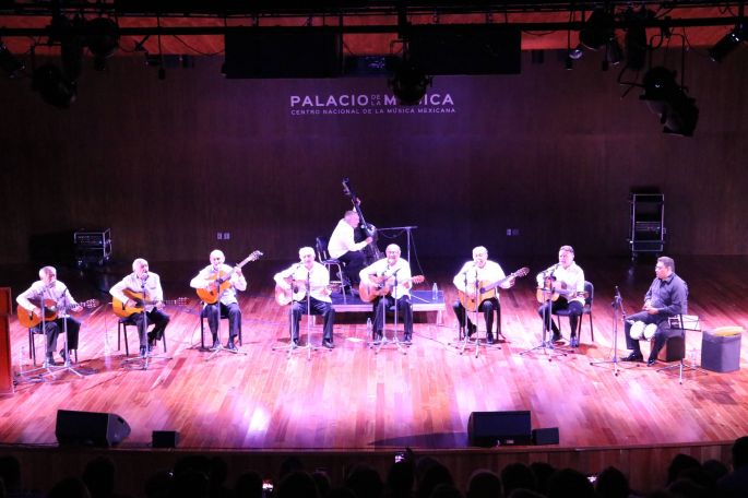 La Rondalla Universitaria de Yucatán cumple 53 años
