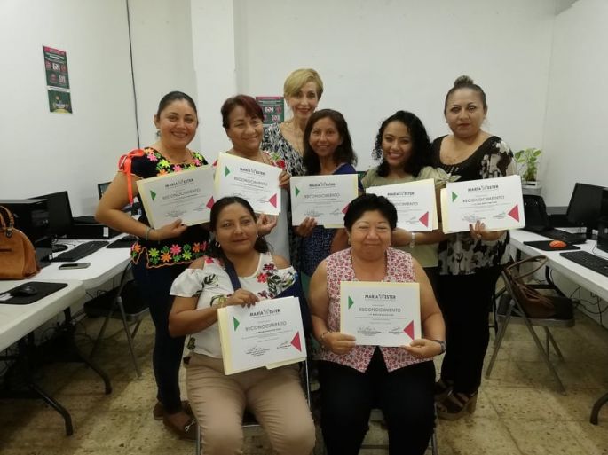 Un éxito el "Primer Curso de Computación Básica para Adultos", promovido por la Diputada María Ester Alonzo Morales