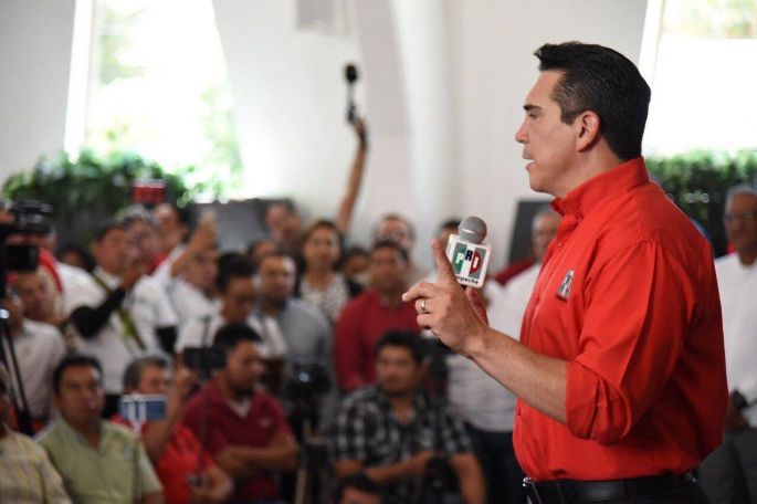Medio centenar de priístas yucatecos viajarán a la inscripción de Alito