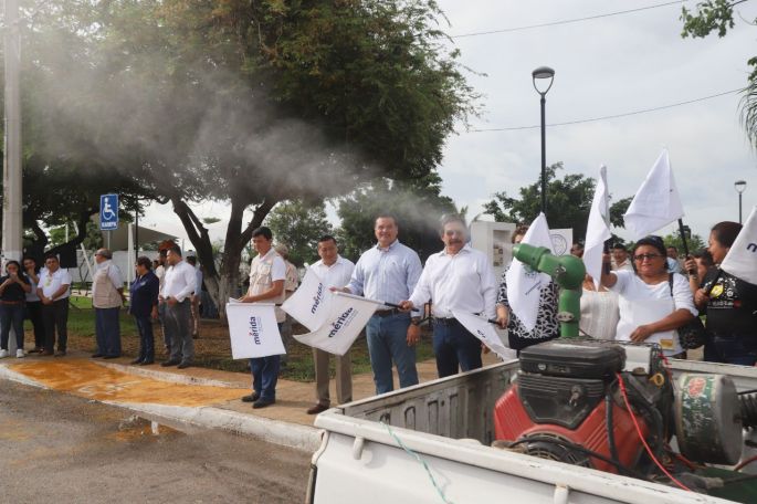 Arranca la campaña permanente de fumigación y abatización del Ayuntamiento de Mérida 2019