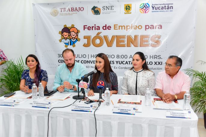 Con sueldos de hasta 24 mil pesos, ofrecen 1300 vacantes en la Feria del empleo este 30 de julio 