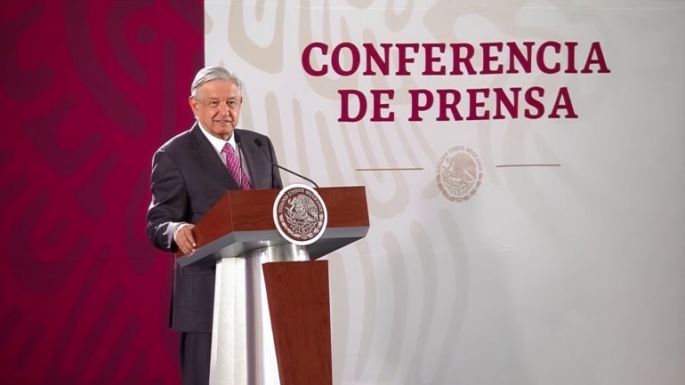 AMLO certificará ante Notario Público su compromiso de no reelección