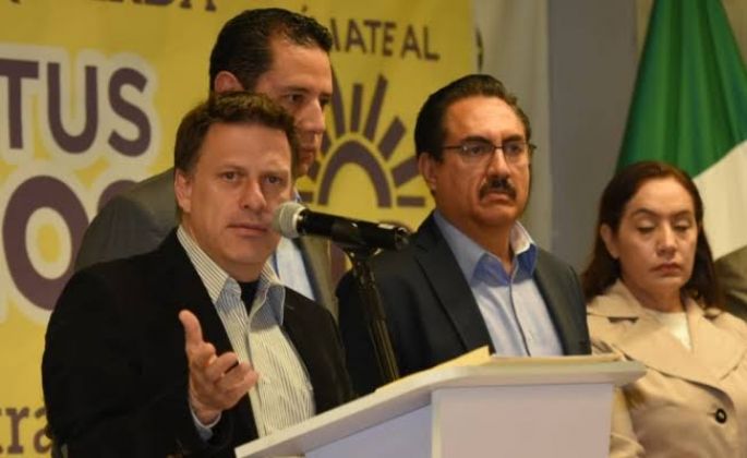 La economía de Mexico está al borde de la recesión: PRD