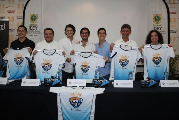 Presentan el torneo de fútbol "La Reta By The Sea"