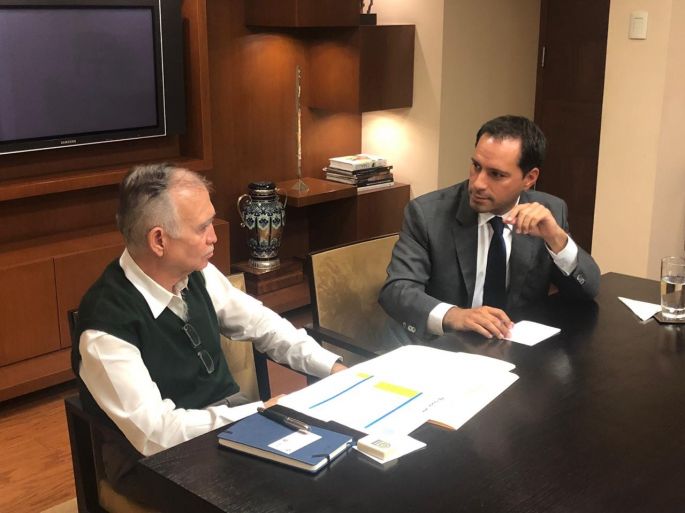 Se reúne el Gobernador Mauricio Vila con el Jefe de la Oficina de la Presidencia, Alfonso Romo Garza