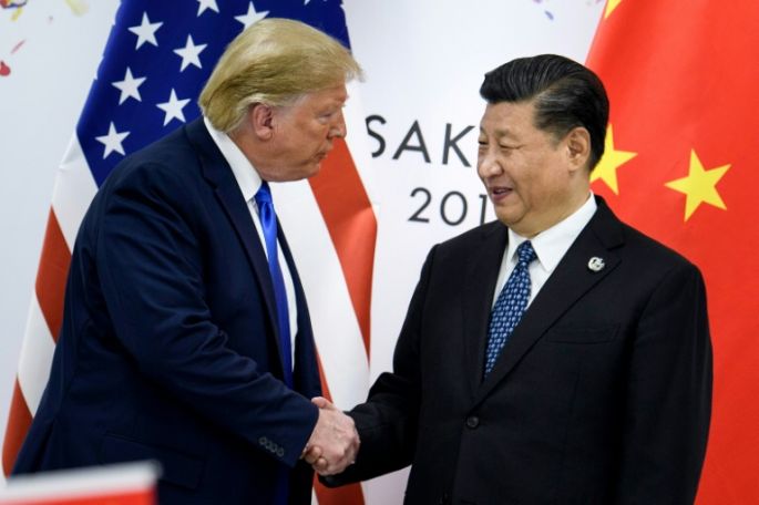 EEUU y China intentan relanzar negociaciones comerciales, dice asesor de Trump