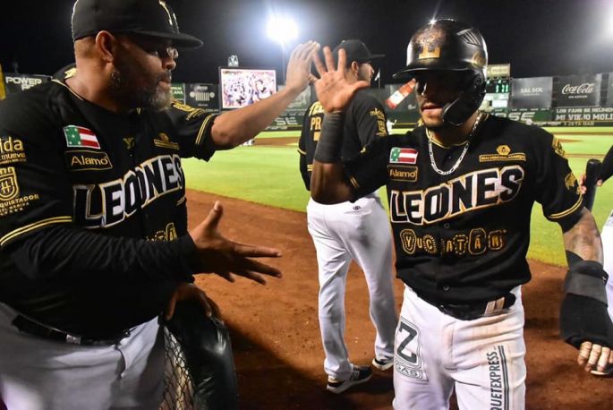 Los Leones lideres de la zona sur; barren a Pericos de Puebla