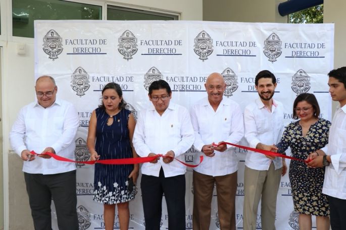 Abre sus puertas el Centro de Asesoría Jurídica de la UADY