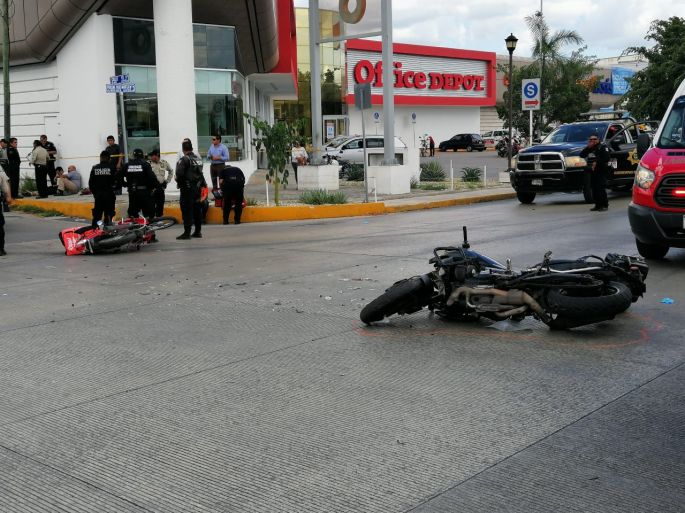 Fatal accidente; muere un policía estatal 