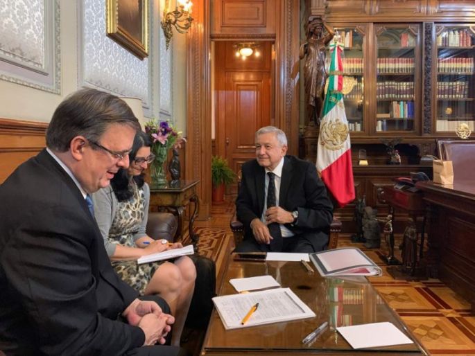 AMLO conversa con Donald Trump