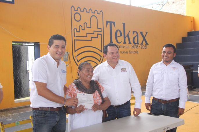 Por gestiones del alcalde Diego Ávila el gobierno federal apoya a campesinos de Tekax