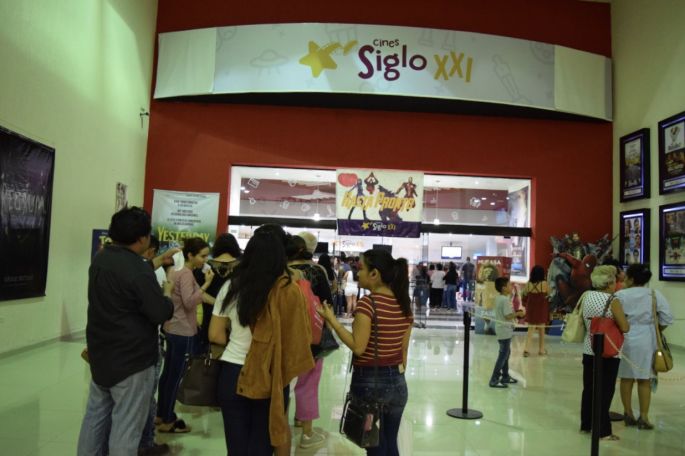 Cierran temporalmente los cines del Siglo XXI