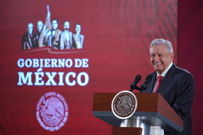 AMLO recomienda austeridad a municipios; se mantendrá política de seguridad, afirma