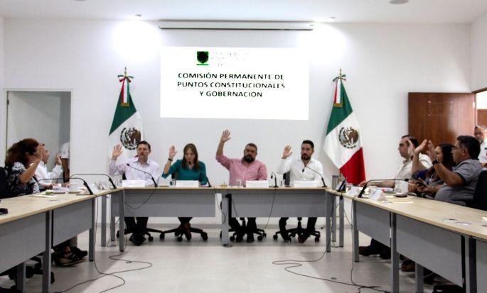 Solicitan desechar iniciativa de Vila que perjudicaba a jubilados del ISSTEY 