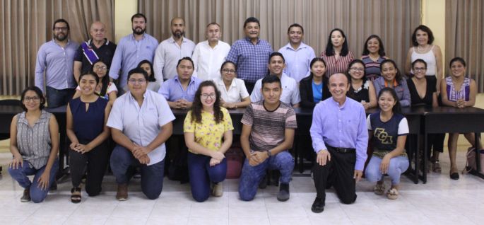 “Padrino Académico” busca evitar la deserción escolar