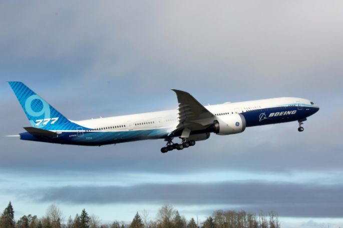 Exitoso vuelo de estreno del nuevo Boeing 777X en EEUU