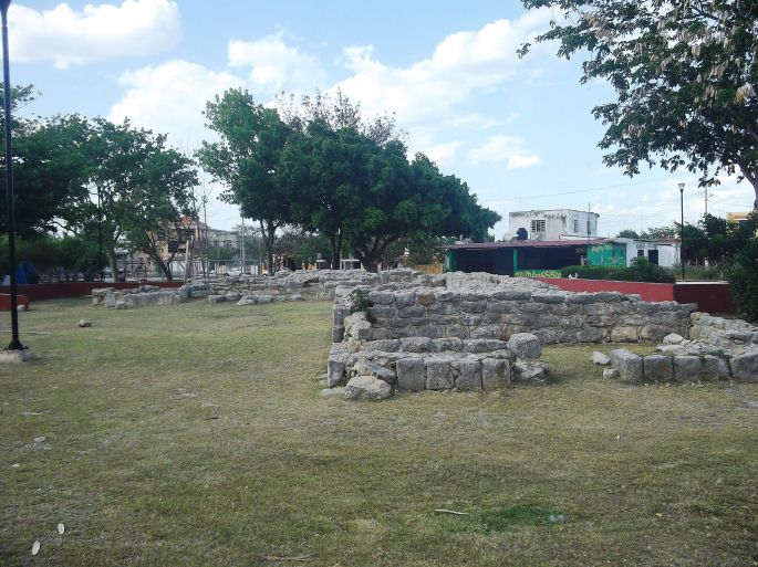 20 parques de Mérida tienen y conservan vestigios arqueológicos: INAH