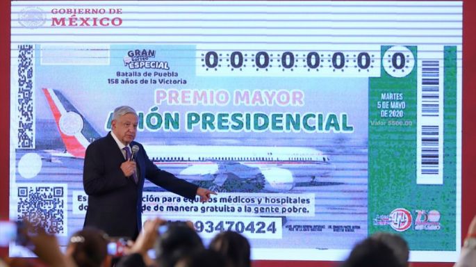 AMLO presenta diseño del ‘cachito’ de la rifa del avión presidencial;  el sorteo sería el 5 de Mayo 