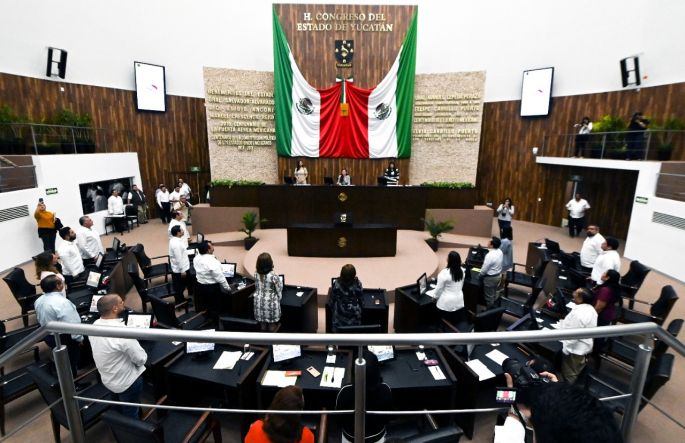 Resaltan el papel de las mujeres en la historia política de Yucatán