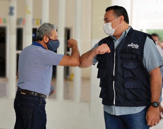 Con el apoyo de la sociedad civil, el Ayuntamiento de Mérida sigue entregando apoyos alimentarios a la población más vulnerable