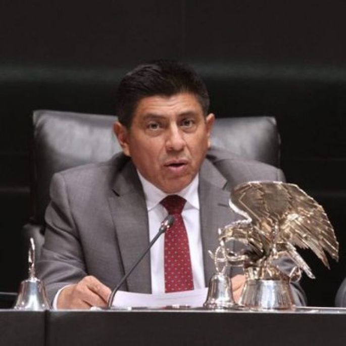 Morena propondrá prohibir venta de “comida chatarra” a menores de edad en todo el País 