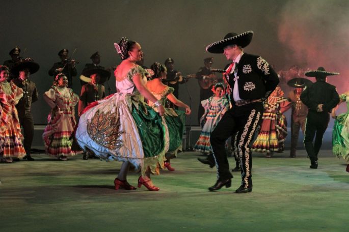 En el mes patrio, Cultura en Línea presenta espectáculo Viva México