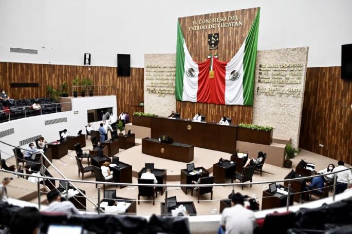 El Congreso local exhorta al Gobierno Federal en materia de salud y educación 