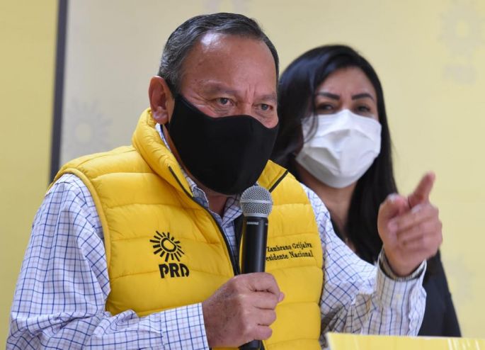 El Presidente de la República miente al decir “Primero los Pobres”: Jesús Zambrano