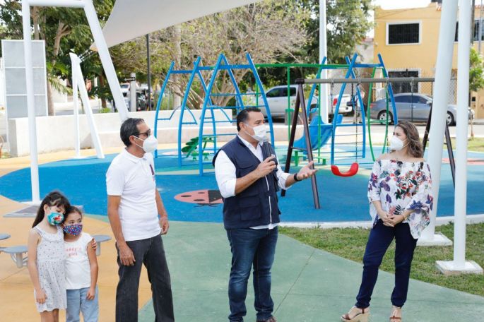 Entregan trabajos de rehabilitación del parque Francisco de Montejo IV etapa, realizados bajo el esquema de Diseño Participativo
