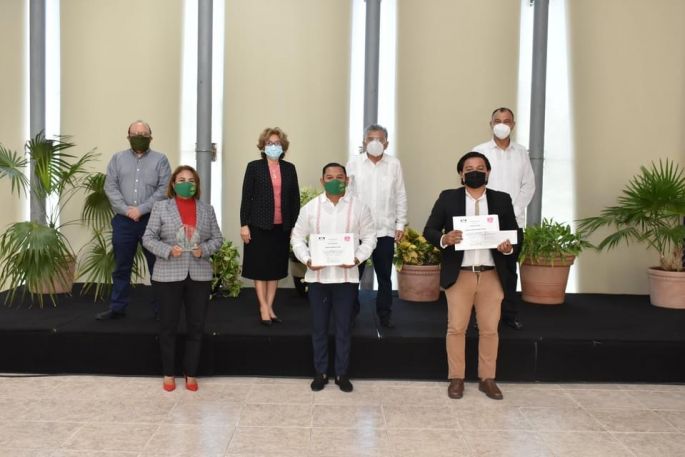 Premia Poder Judicial a ganadores de la 9ª competencia universitaria de litigación en materia penal