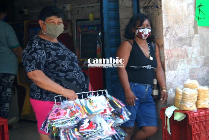 Anuncian los ambulantes que no se retirarán del Centro Histórico de Mérida