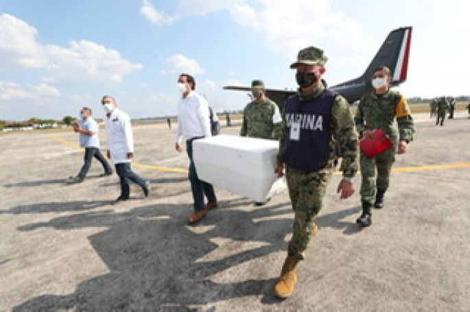 Arriban a Yucatán 15,630 dosis de vacunas contra el Coronavirus que serán administradas a la población de 60 años y más