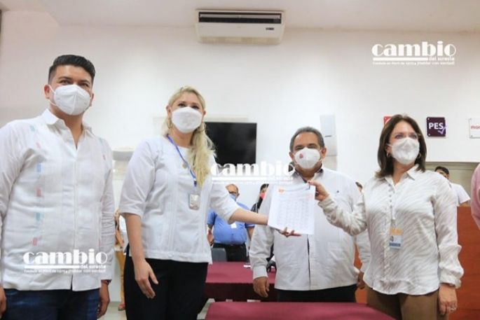 Las encuestas favorecieron a la senadora Verónica Camino para ser candidata a la alcaldía de Mérida