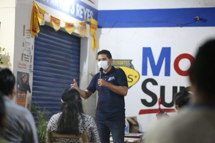 Diego Ávila tiene las mejores propuestas para Tekax, afirman vecinos de las comisarías