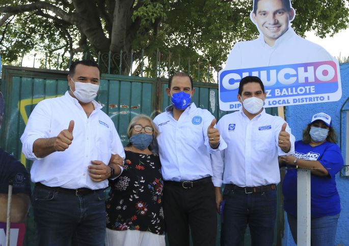 Afirma Chucho Pérez Ballote que trabajará en equipo con las familias del Distrito 1
