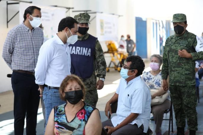 Tras gestiones de Vila Dosal, se vacunará al personal educativo de Yucatán del 19 al 28 de mayo