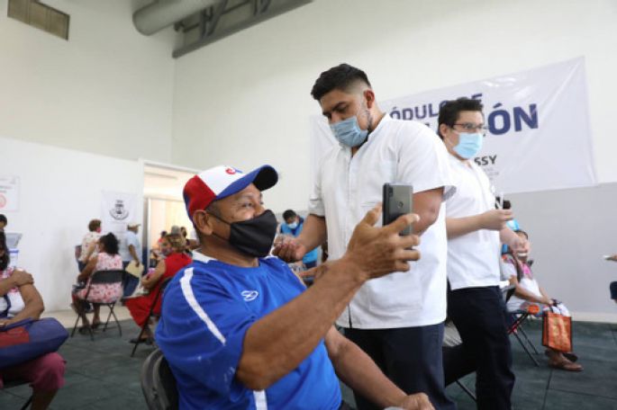 Cerca de 62,000 personas de entre 50 a 59 años de edad se han vacunado en Mérida