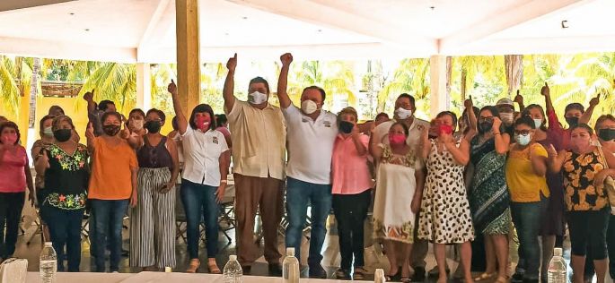 Renuncia a su candidatura un abanderado de RSP y se suma al PRI