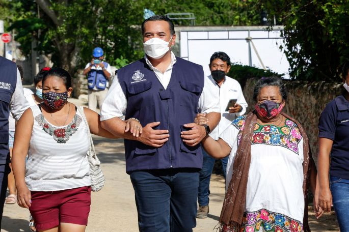 Mérida continúa su avance hacia una sociedad más sensible, solidaria y justa, afirma el alcalde Renán Barrera