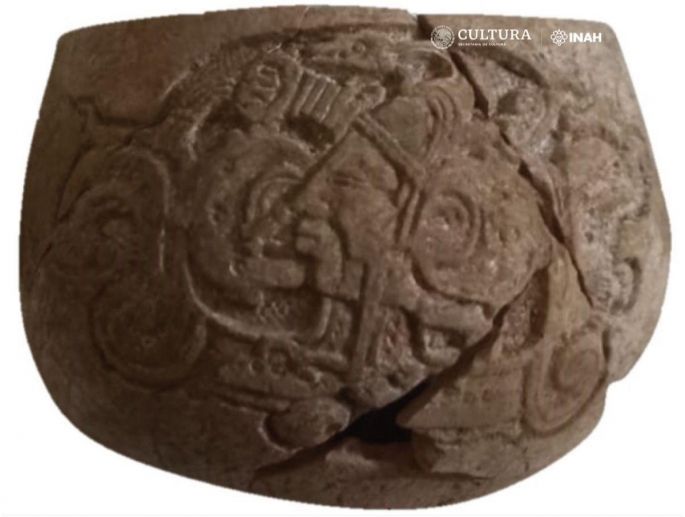 Descubren milenaria vasija con escritura jeroglífica en obras del Tren Maya, en Yucatán