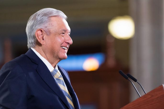 AMLO anuncia reapertura de frontera con EE.UU.; diálogo y vacunación contribuyeron a lograr este propósito, afirma