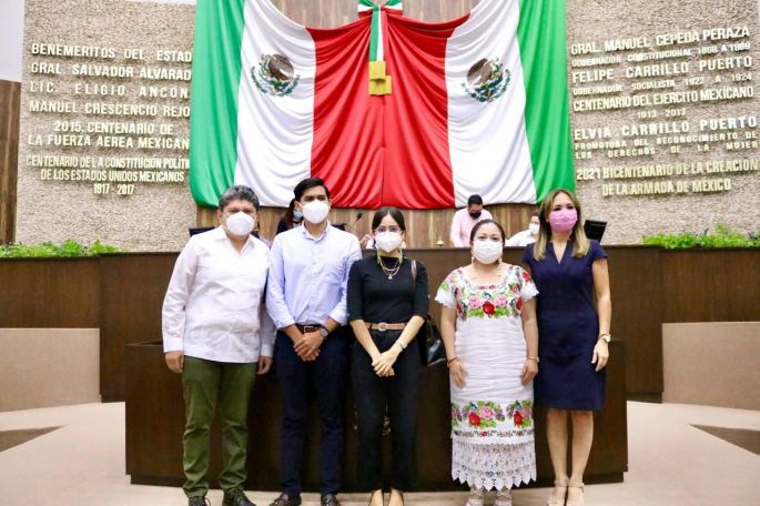 El PRI acompaña primera iniciativa ciudadana en 10 años elaborada por estudiantes