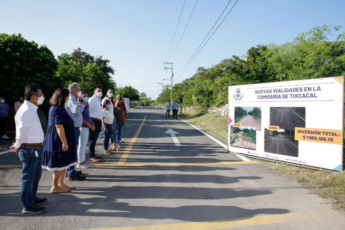 Entrega el Ayuntamiento de Mérida infraestructura vial en Tixcacal