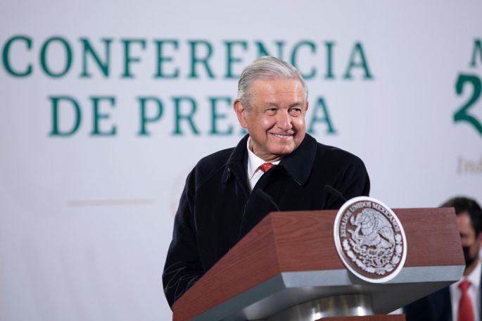 AMLO anuncia reapertura de la frontera con Estados Unidos